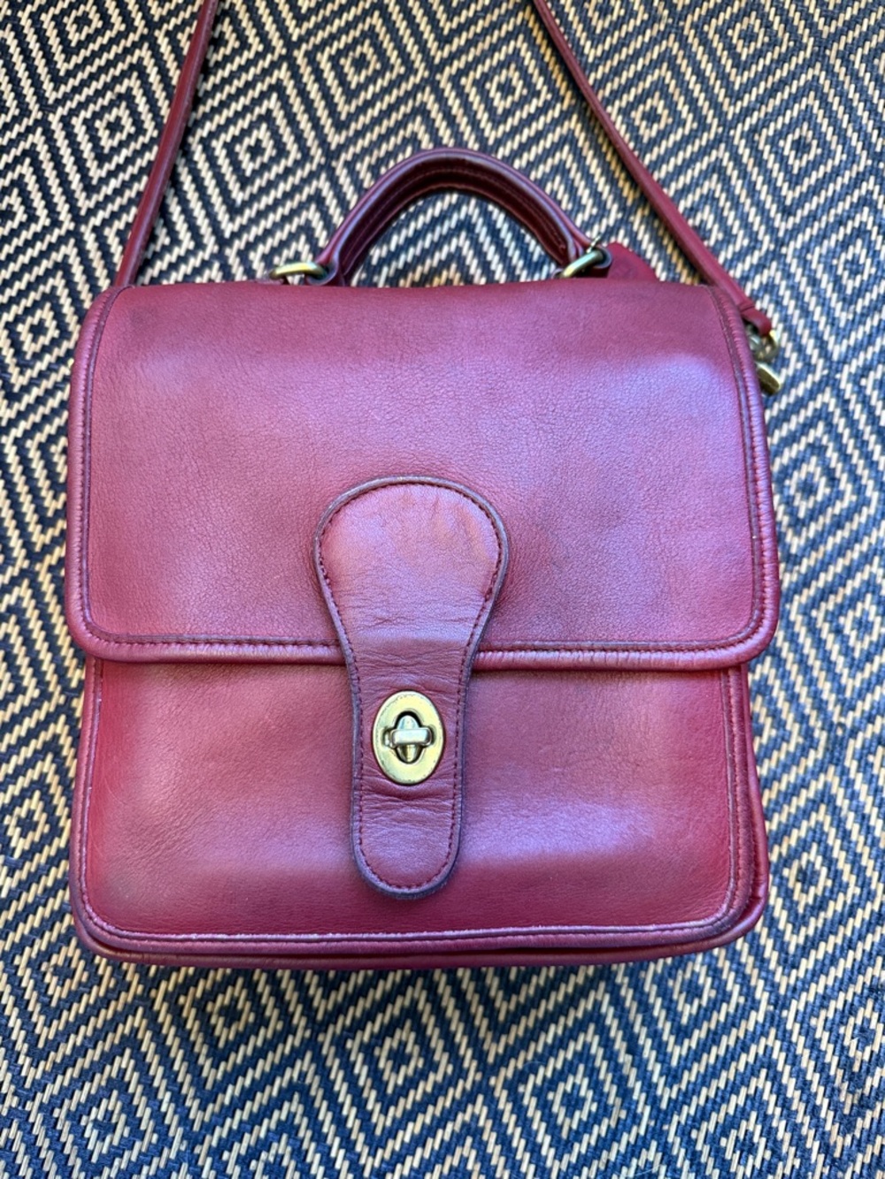 Vintage Coach Station Bag BORDEAUX (red/burgundy) with brass 5130 - Picture 5 of 17